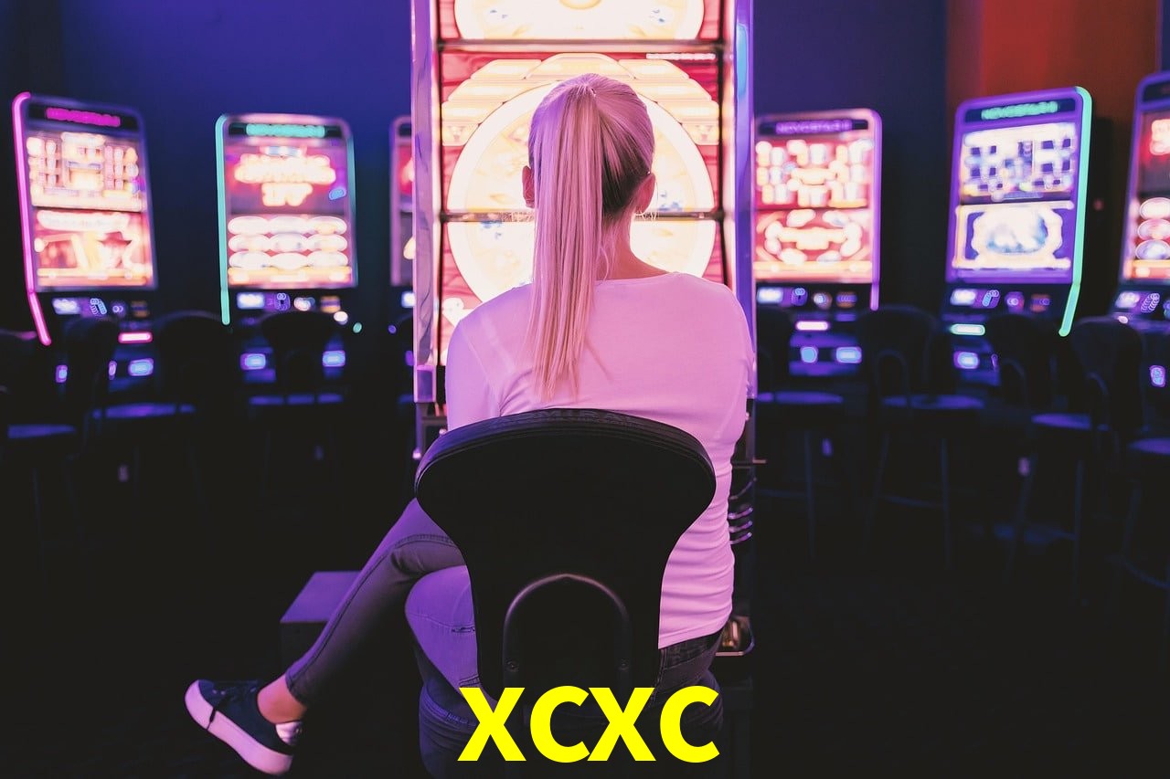 Bonus Features xcxc